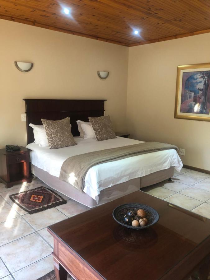 Oak Tree Lodge Парл Экстерьер фото