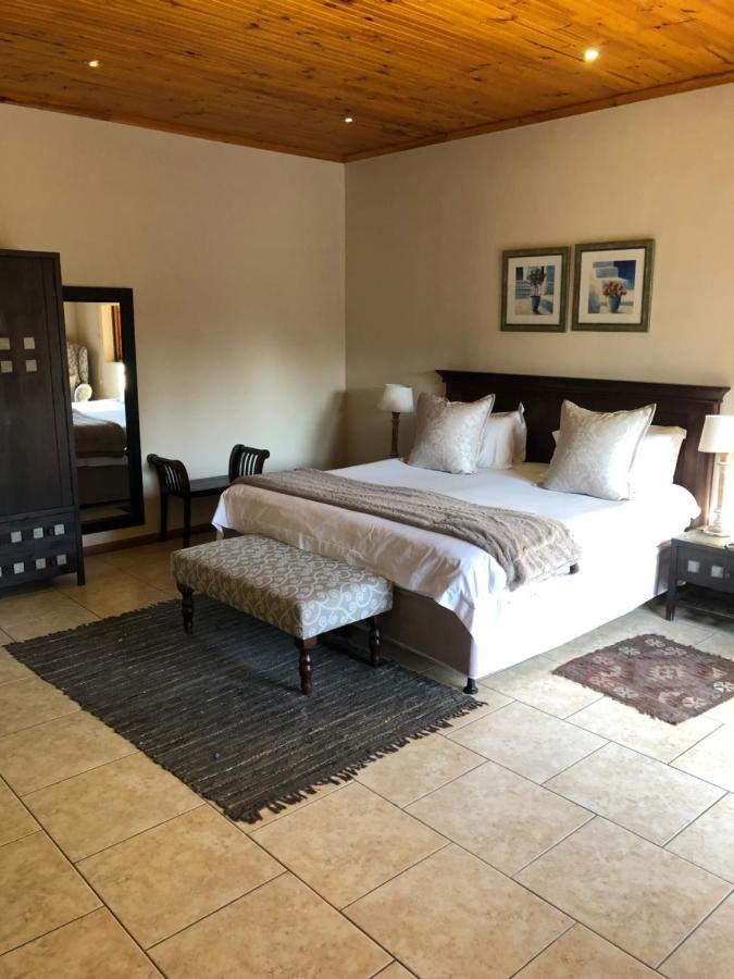 Oak Tree Lodge Парл Экстерьер фото