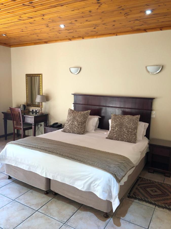 Oak Tree Lodge Парл Экстерьер фото