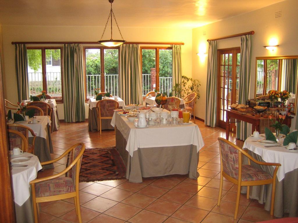 Oak Tree Lodge Парл Экстерьер фото